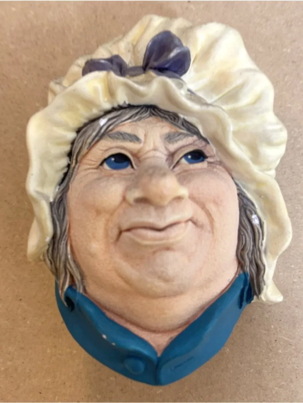 1964 Bossons Congleton England Chalkware Head Wall Decoration SARAH GAMP # 23
